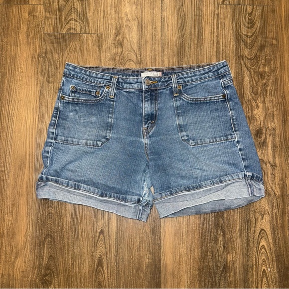 Levi's Pants - Vintage Y2K Levi’s 545 Jean Shorts - Size 10